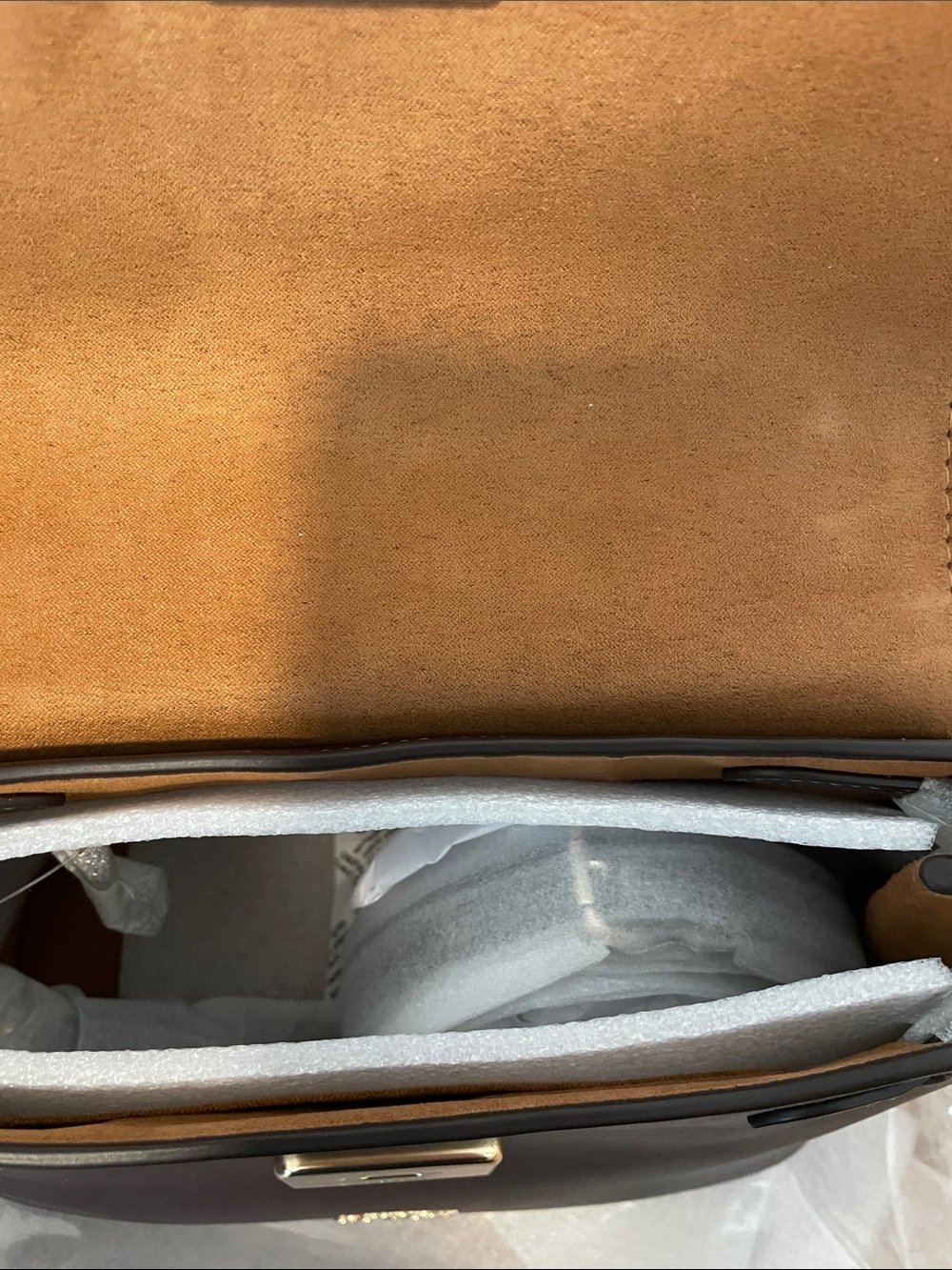 NWT Coach Emory crossbody in Espresso - Picture 9 of 10